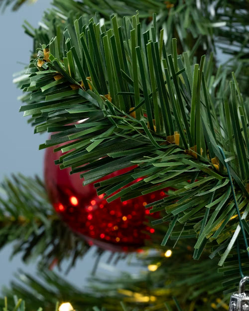 The Pre-lit Arbor Vitae Fir Tree (4ft to 8ft)